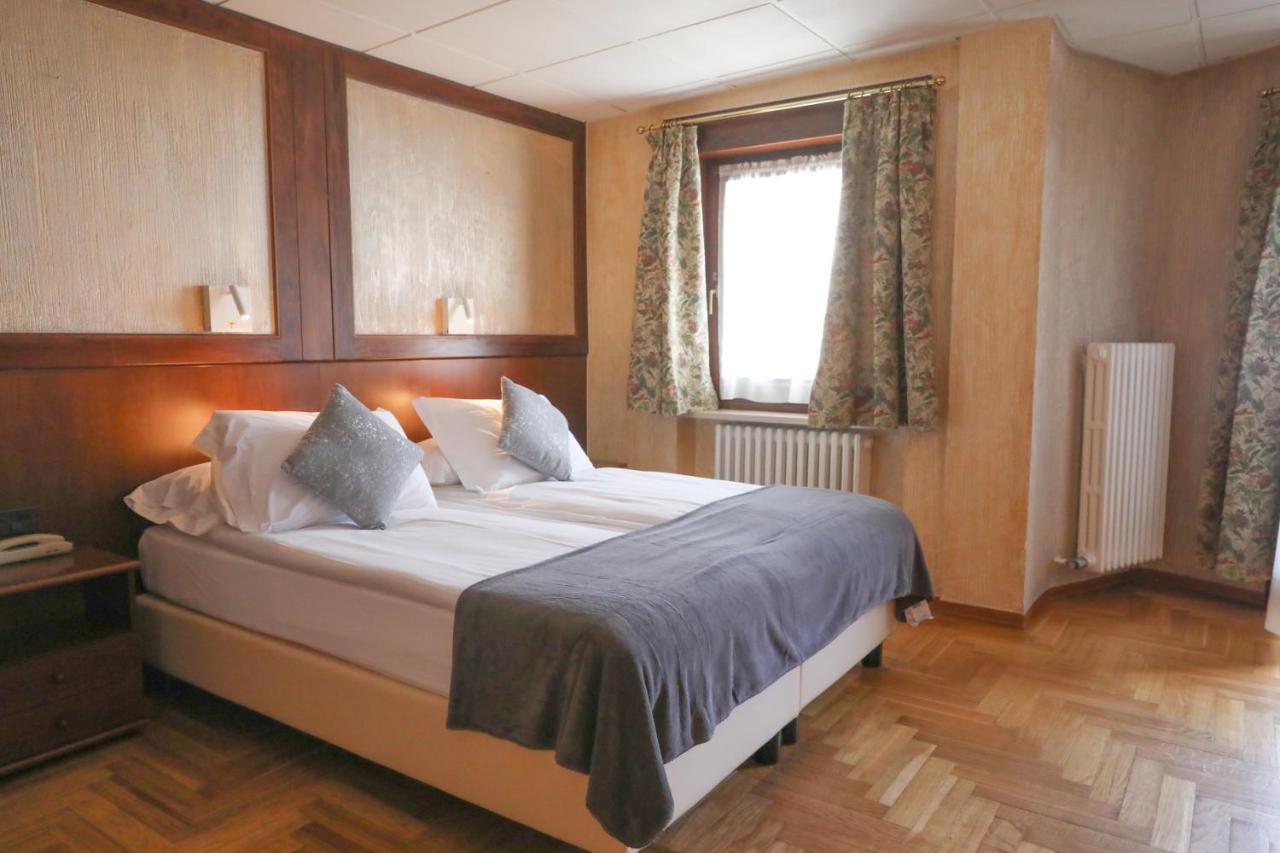 Hotel Sporting Breuil-Cervinia Exterior photo