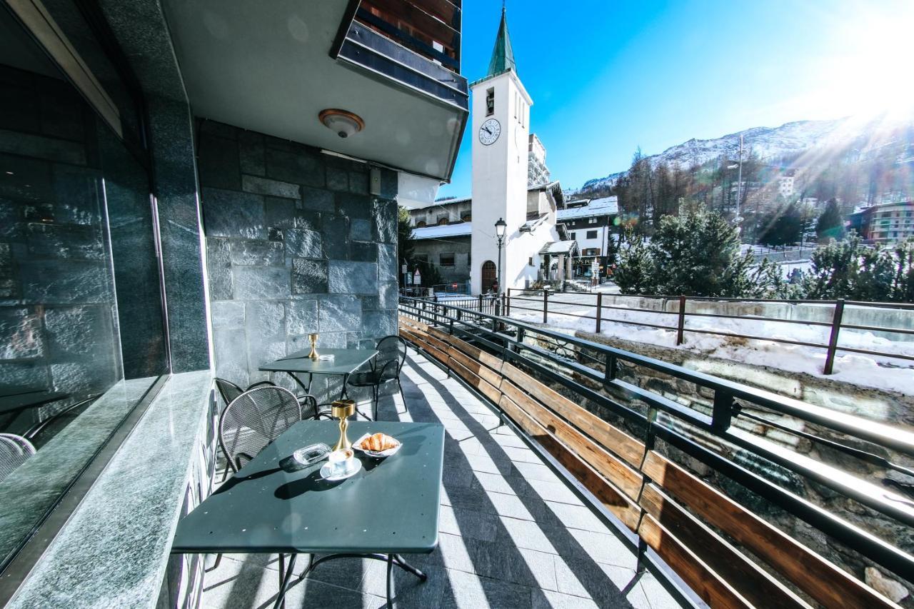 Hotel Sporting Breuil-Cervinia Exterior photo